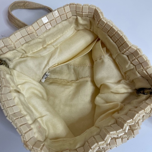 Vintage cream Chainlink Purse shoulder bag - Picture 11 of 11